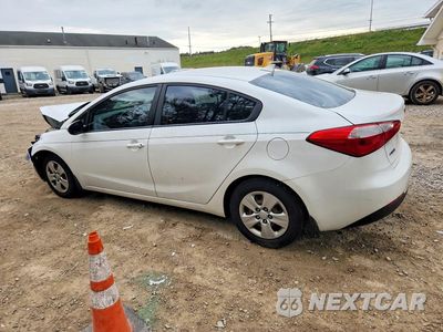 Drugie zdjęcie samochodu z przodu: 2016 KIA FORTE LX VIN:KNAFX4A62G5515043 - miniatura