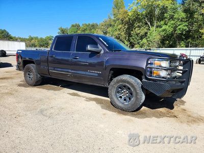 Czwarte zdjęcie samochodu z boku: 2015 CHEVROLET SILVERADO K1500 LT VIN:3GCUKRECXFG290075 - miniatura