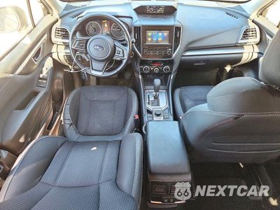 Zdjęcie 8 z 14 samochodu: 2019 SUBARU FORESTER PREMIUM VIN:JF2SKAGC9KH546486 - miniatura