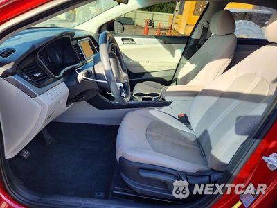 Zdjęcie 7 z 13 samochodu: 2019 HYUNDAI SONATA SE VIN:5NPE24AFXKH774188 - miniatura