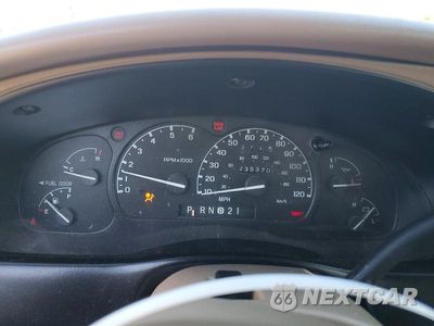 Zdjęcie 9 z 12 samochodu: 2000 FORD EXPLORER EDDIE BAUER VIN:1FMZU74E2YZB97475 - miniatura