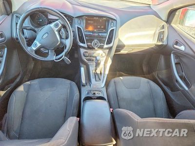 Zdjęcie 8 z 12 samochodu: 2012 FORD FOCUS TITANIUM VIN:1FAHP3N29CL477075 - miniatura