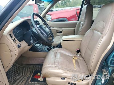 Zdjęcie 7 z 13 samochodu: 1998 FORD EXPLORER VIN:1FMZU34E9WUC26781 - miniatura