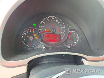 Zdjęcie 9 z 13 samochodu: 2012 VOLKSWAGEN BEETLE 2.5 W VIN:3VWHP7ATXCM625441 - miniatura