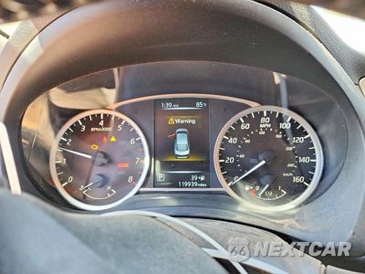 Zdjęcie 9 z 13 samochodu: 2016 NISSAN SENTRA SR VIN:3N1AB7AP1GY249705 - miniatura