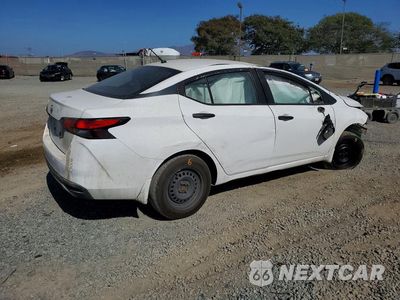 Trzecie zdjęcie samochodu z tyłu: 2021 NISSAN VERSA S VIN:3N1CN8DV5ML909768 - miniatura