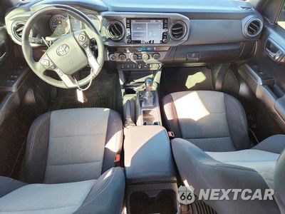 Zdjęcie 8 z 12 samochodu: 2021 TOYOTA TACOMA TRD SPORT VIN:3TMDZ5BN7MM111306 - miniatura