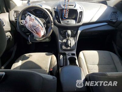 Zdjęcie 8 z 14 samochodu: 2016 FORD ESCAPE SE VIN:1FMCU9GX7GUA65757 - miniatura
