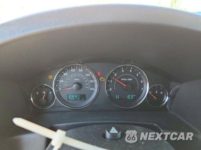 Zdjęcie 9 z 13 samochodu: 2007 JEEP COMMANDER BASE VIN:1J8HG48K17C535030 - miniatura