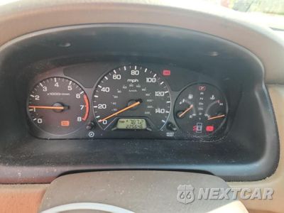 Zdjęcie 9 z 12 samochodu: 2002 HONDA ACCORD EX VIN:JHMCG66842C028375 - miniatura