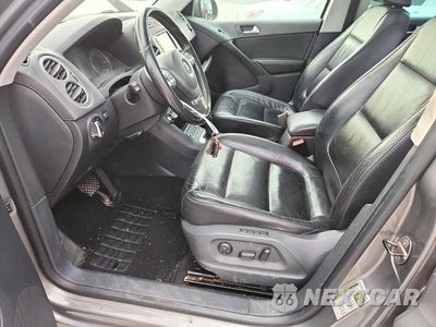 Zdjęcie 7 z 13 samochodu: 2011 VOLKSWAGEN TIGUAN S VIN:WVGBV7AX3BW506349 - miniatura