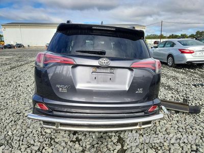 Zdjęcie 6 z 13 samochodu: 2017 TOYOTA RAV4 LE VIN:JTMBFREV6HJ703754 - miniatura