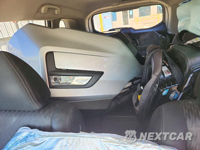 Zdjęcie 10 z 13 samochodu: 2017 NISSAN ROGUE SV VIN:JN8AT2MV3HW264808 - miniatura