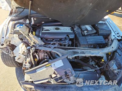 Zdjęcie 11 z 13 samochodu: 2013 VOLKSWAGEN CC LUXURY VIN:WVWRP7AN0DE571633 - miniatura