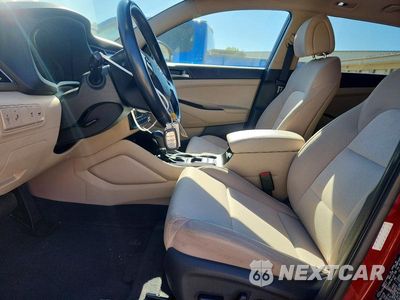 Zdjęcie 7 z 13 samochodu: 2018 HYUNDAI TUCSON VALUE VIN:KM8J3CA24JU783939 - miniatura