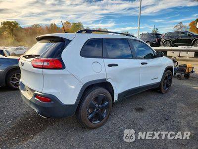 Trzecie zdjęcie samochodu z tyłu: 2017 JEEP CHEROKEE SPORT VIN:1C4PJMAS4HW632933 - miniatura