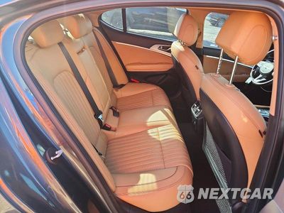 Zdjęcie 10 z 13 samochodu: 2022 GENESIS G70 3.3T STANDARD VIN:KMTG54TE8NU088277 - miniatura
