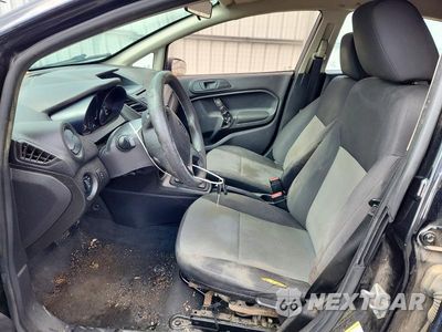 Zdjęcie 7 z 12 samochodu: 2015 FORD FIESTA S VIN:3FADP4AJ0FM171905 - miniatura