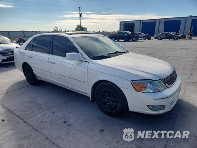 Czwarte zdjęcie samochodu z boku: 2002 TOYOTA AVALON XLS VIN:4T1BF28B52U223327 - miniatura