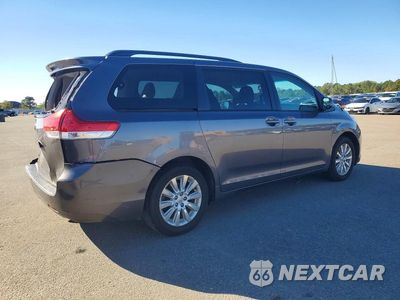 Trzecie zdjęcie samochodu z tyłu: 2012 TOYOTA SIENNA LE VIN:5TDJK3DC4CS036389 - miniatura