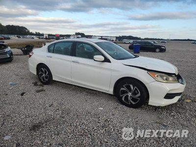 Czwarte zdjęcie samochodu z boku: 2017 HONDA ACCORD LX VIN:1HGCR2F37HA140781 - miniatura