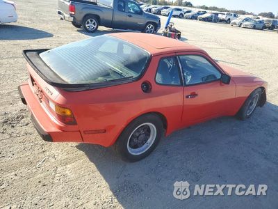 Trzecie zdjęcie samochodu z tyłu: 1983 PORSCHE 944 VIN:WP0AA0944DN452372 - miniatura