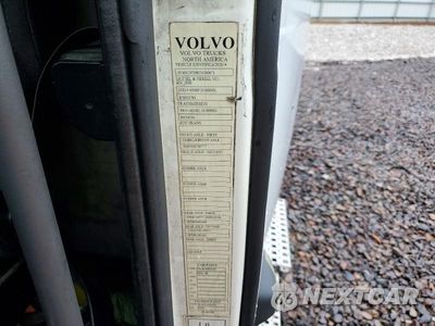 Zdjęcie 11 z 13 samochodu: 2012 VOLVO VNL SEMI TRUCK VIN:4V4NC9TH8CN560671 - miniatura