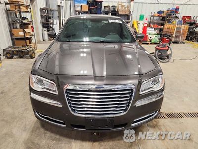 Piąte zdjęcie samochodu w środku: 2014 CHRYSLER 300 VIN:2C3CCARG9EH328003 - miniatura