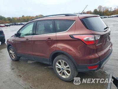 Drugie zdjęcie samochodu z przodu: 2018 FORD ESCAPE SE VIN:1FMCU9GD0JUC25989 - miniatura
