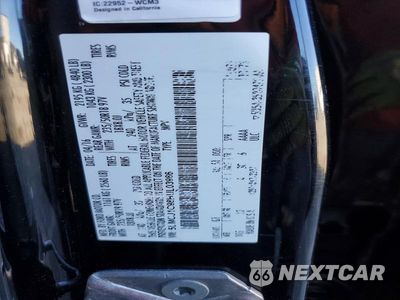 Zdjęcie 12 z 12 samochodu: 2017 LINCOLN MKC PREMIERE VIN:5LMCJ1C98HUL03986 - miniatura