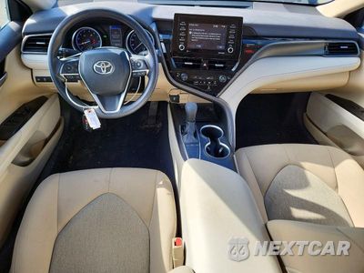 Zdjęcie 8 z 12 samochodu: 2022 TOYOTA CAMRY LE VIN:4T1R11AK8NU044043 - miniatura