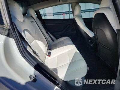 Zdjęcie 10 z 12 samochodu: 2022 TESLA MODEL 3 VIN:5YJ3E1EC3NF158834 - miniatura