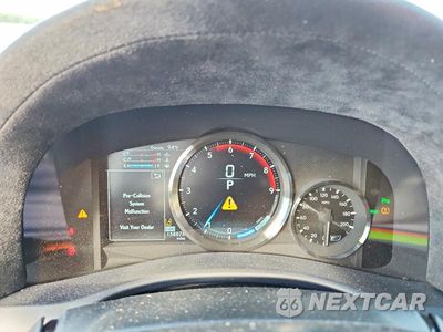 Zdjęcie 9 z 12 samochodu: 2016 LEXUS GS F BASE VIN:JTHBP1BL5GA001648 - miniatura