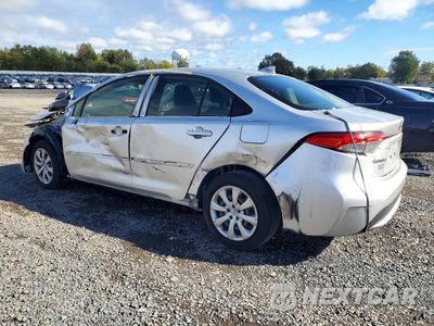 Drugie zdjęcie samochodu z przodu: 2021 TOYOTA COROLLA LE VIN:JTDEPMAE3MJ133242 - miniatura