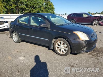 Czwarte zdjęcie samochodu z boku: 2011 NISSAN SENTRA 2.0 VIN:3N1AB6AP2BL661213 - miniatura