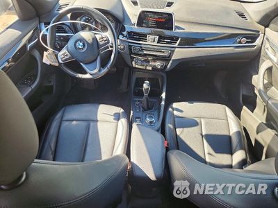 Zdjęcie 8 z 12 samochodu: 2019 BMW X1 XDRIVE28I VIN:WBXHT3C5XK5L35536 - miniatura