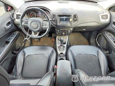 Zdjęcie 8 z 13 samochodu: 2019 JEEP COMPASS LATITUDE VIN:3C4NJDBB2KT749901 - miniatura