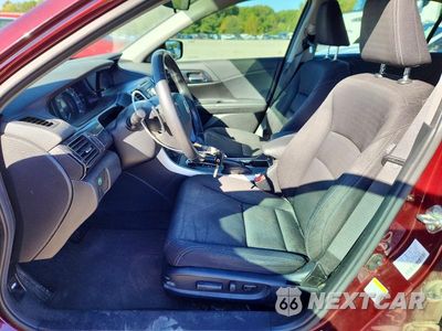 Zdjęcie 7 z 12 samochodu: 2014 HONDA ACCORD SPORT VIN:1HGCR2F54EA039873 - miniatura