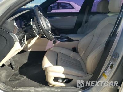 Zdjęcie 7 z 12 samochodu: 2017 BMW 540 I VIN:WBAJE5C33HG477983 - miniatura
