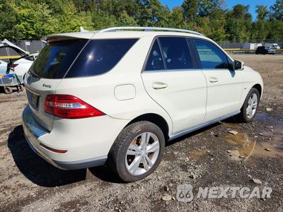 Trzecie zdjęcie samochodu z tyłu: 2012 MERCEDES-BENZ ML 350 4MATIC VIN:4JGDA5HB3CA015765 - miniatura