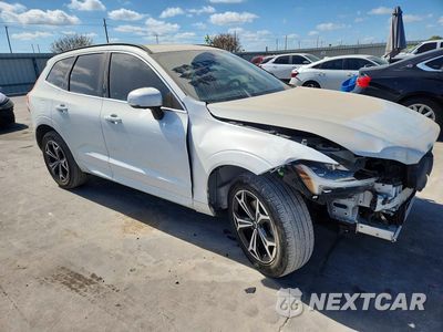 Czwarte zdjęcie samochodu z boku: 2022 VOLVO XC60 B5 MOMENTUM VIN:YV4L12DK0N1950150 - miniatura