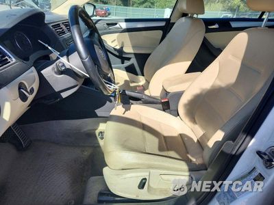 Zdjęcie 7 z 12 samochodu: 2013 VOLKSWAGEN JETTA SE VIN:3VWDP7AJ1DM356552 - miniatura