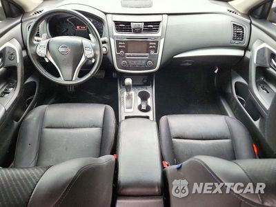 Zdjęcie 8 z 12 samochodu: 2016 NISSAN ALTIMA 2.5 SR VIN:1N4AL3AP1GC169113 - miniatura