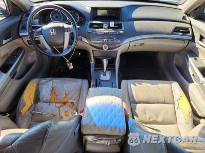 Zdjęcie 8 z 12 samochodu: 2008 HONDA ACCORD EXL VIN:1HGCP26808A053306 - miniatura