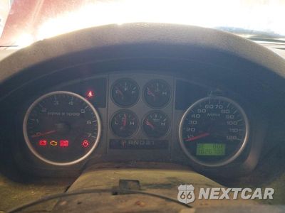 Zdjęcie 9 z 12 samochodu: 2005 FORD F150 VIN:1FTPX14545KB96946 - miniatura
