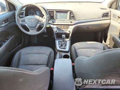 Zdjęcie 8 z 12 samochodu: 2018 HYUNDAI ELANTRA SEL VIN:5NPD84LF5JH268015 - miniatura