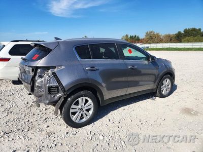 Trzecie zdjęcie samochodu z tyłu: 2018 KIA SPORTAGE LX VIN:KNDPMCAC2J7403516 - miniatura