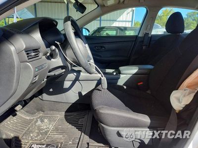 Zdjęcie 7 z 12 samochodu: 2024 NISSAN SENTRA S VIN:3N1AB8BV3RY385694 - miniatura