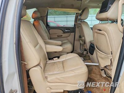 Zdjęcie 11 z 13 samochodu: 2009 CHEVROLET SUBURBAN C1500 LTZ VIN:1GNFC36J79R219380 - miniatura