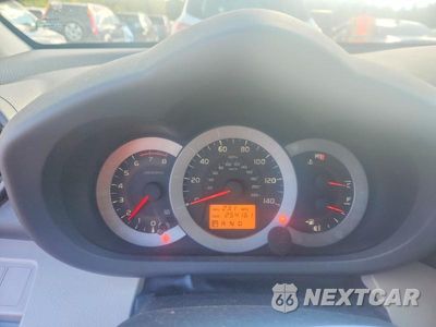 Zdjęcie 9 z 13 samochodu: 2011 TOYOTA RAV4 BASE VIN:2T3BF4DV3BW134021 - miniatura